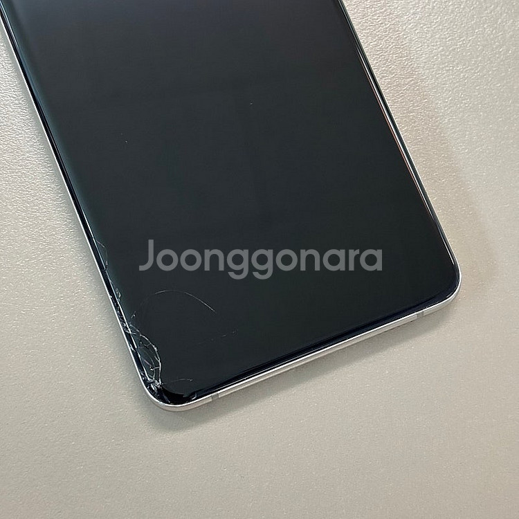 갤럭시S20플러스 화이트색상 256용량 무잔상 가성비 꿀매물 서브용 배달용 게임용 추천 11만 판매합니다--8